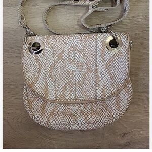 Beautiful Hammitt Cream & Tan Snakeskin Leather Crossbody/Hand Bag Silver HW